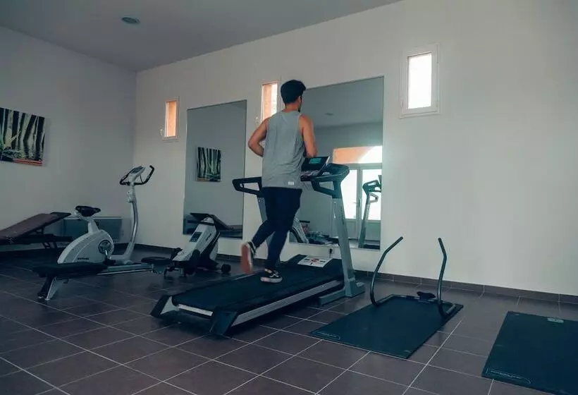 Резиденция Terres De France Le Domaine De Bacchus