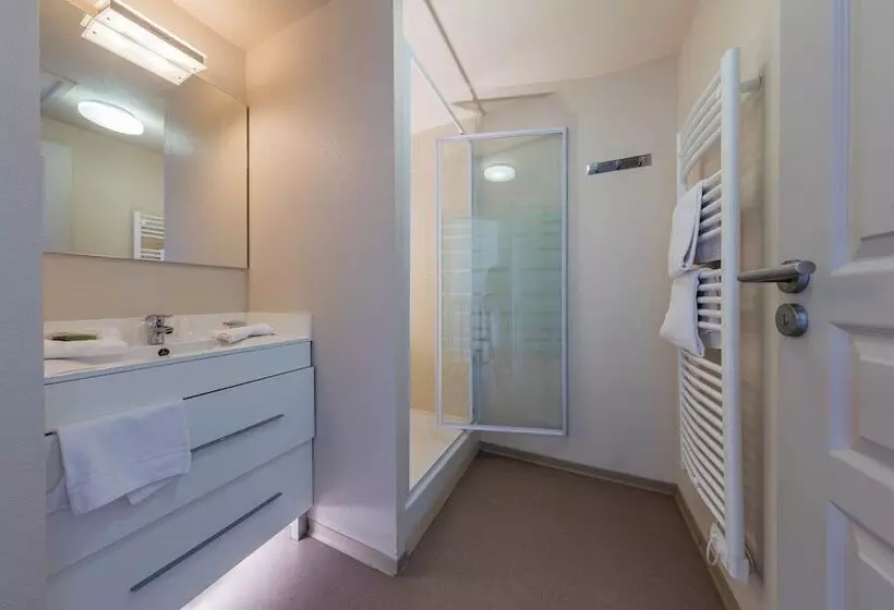 Резиденция Terres De France Le Domaine De Bacchus