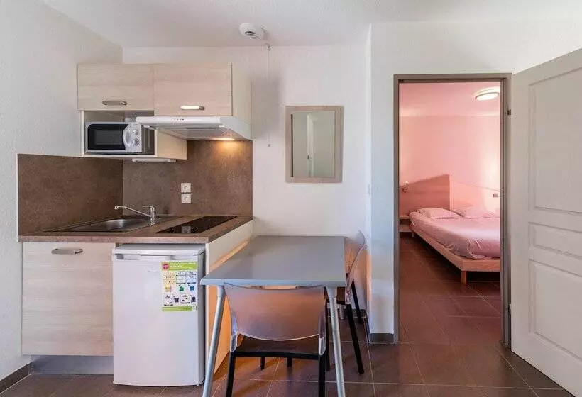 Резиденция Terres De France Le Domaine De Bacchus