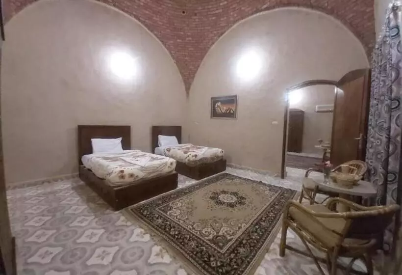 پانسیون Sekhmet Retreat Centre