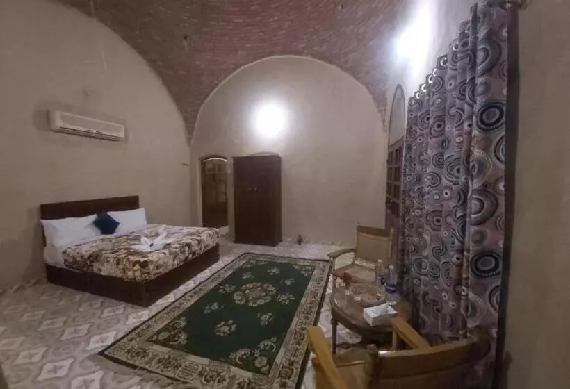 پانسیون Sekhmet Retreat Centre
