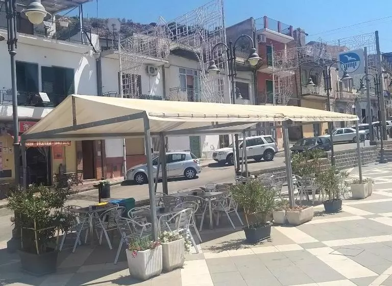 ベッドアンドブレックファースト Belvedere Appartamento Per Vacanze