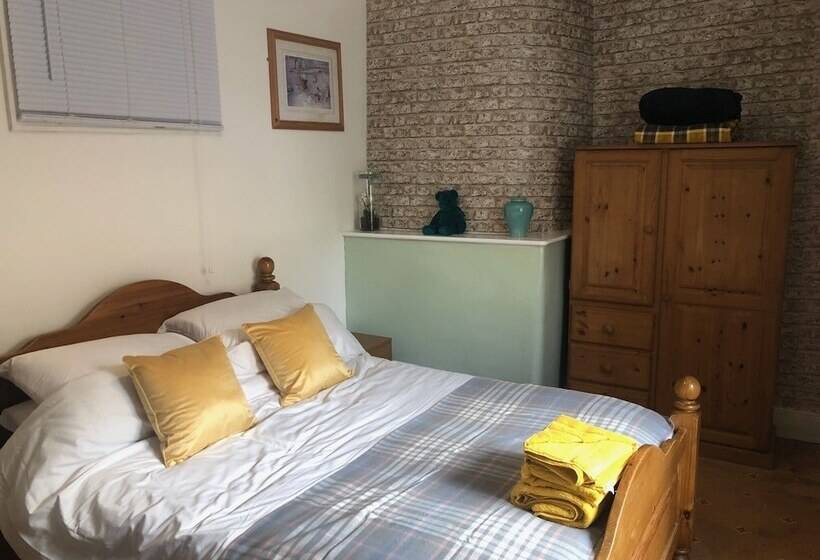 旅馆 The Horseshoe Inn