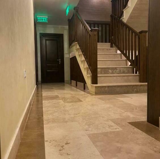 酒店 Restaurant Alessia