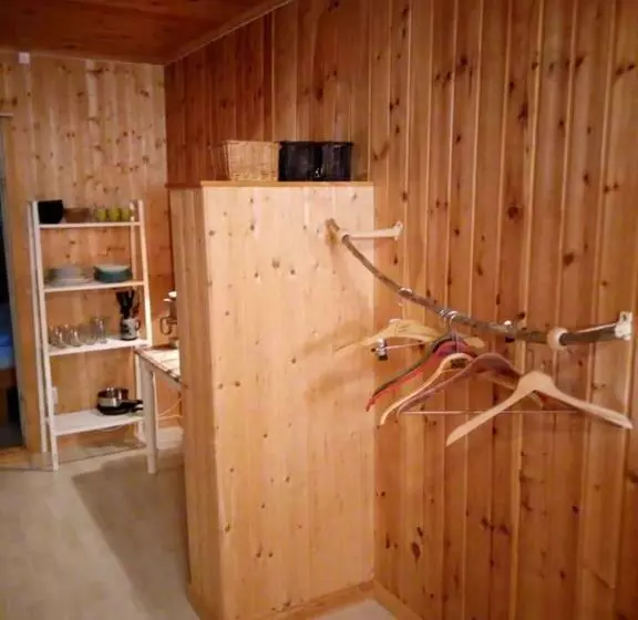 Majatalo Guesthouse Simolle