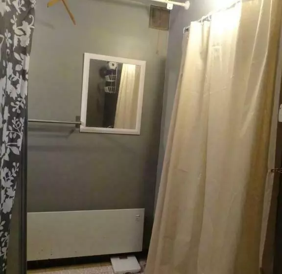 Majatalo Guesthouse Simolle