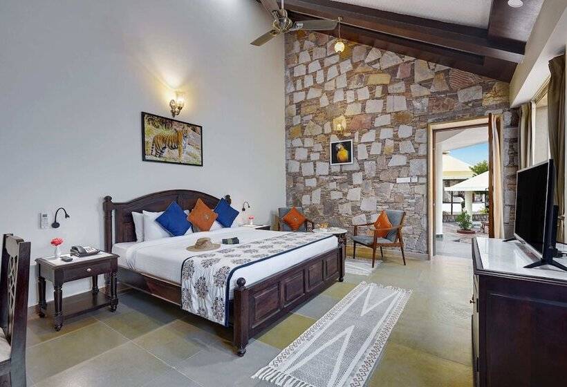 Resort The Sawai Bagh