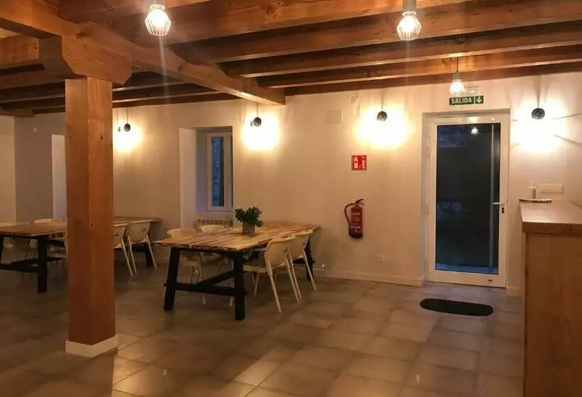 Retkeilymaja Lorentx Aterpea