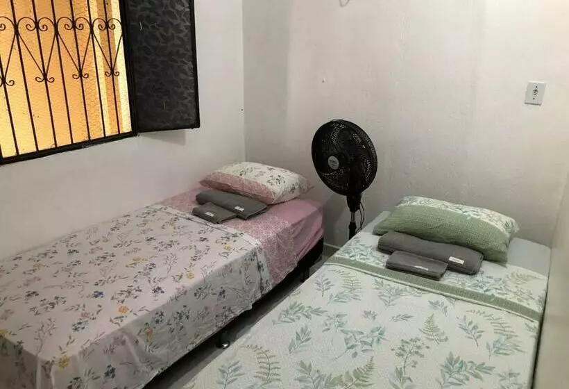 ペンション Casa De Hóspedes Manaus   Dormitórios Com Cozinha