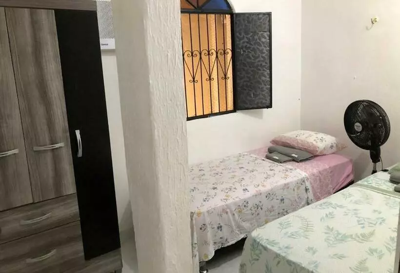 ペンション Casa De Hóspedes Manaus   Dormitórios Com Cozinha