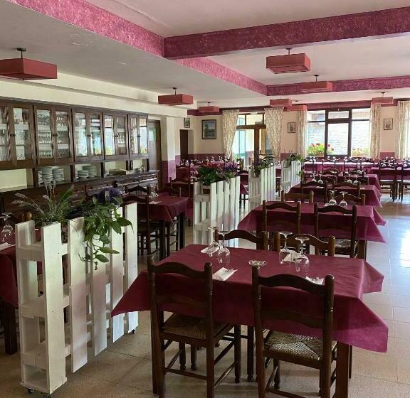 Pensão Hostatgeria I Restaurant Coll De Condreu