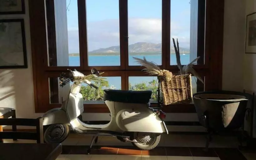 پانسیون Villa Curiazzi Guesthouse Viale La Pelosa 16
