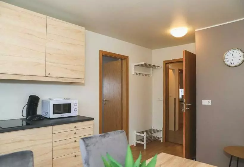 E18 Apartments