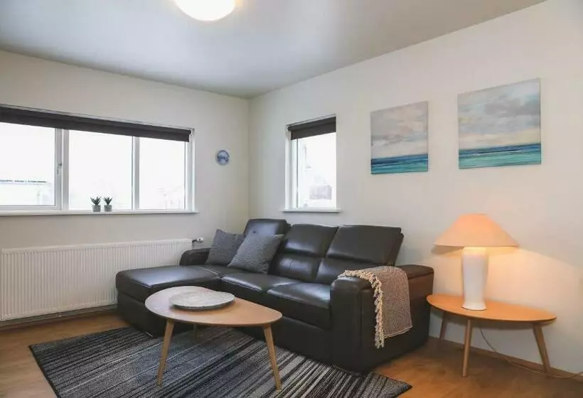 E18 Apartments