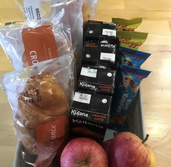 ホテル Gulliver S Valley, M1, Jct 31