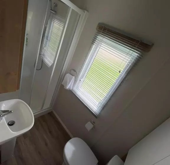 ホテル Gulliver S Valley, M1, Jct 31