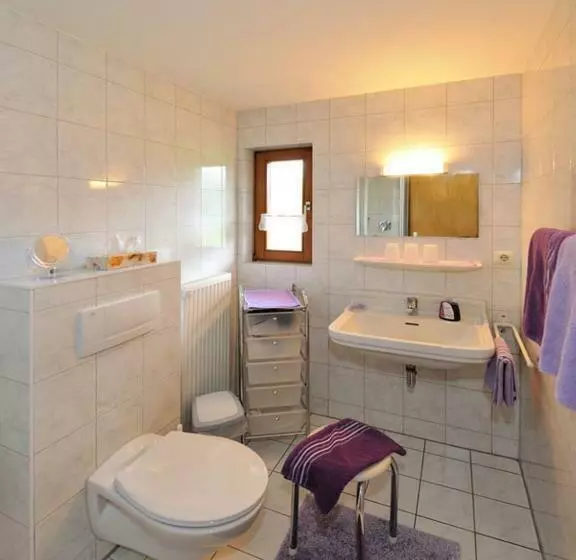 Majatalo Gästehaus Göllblick