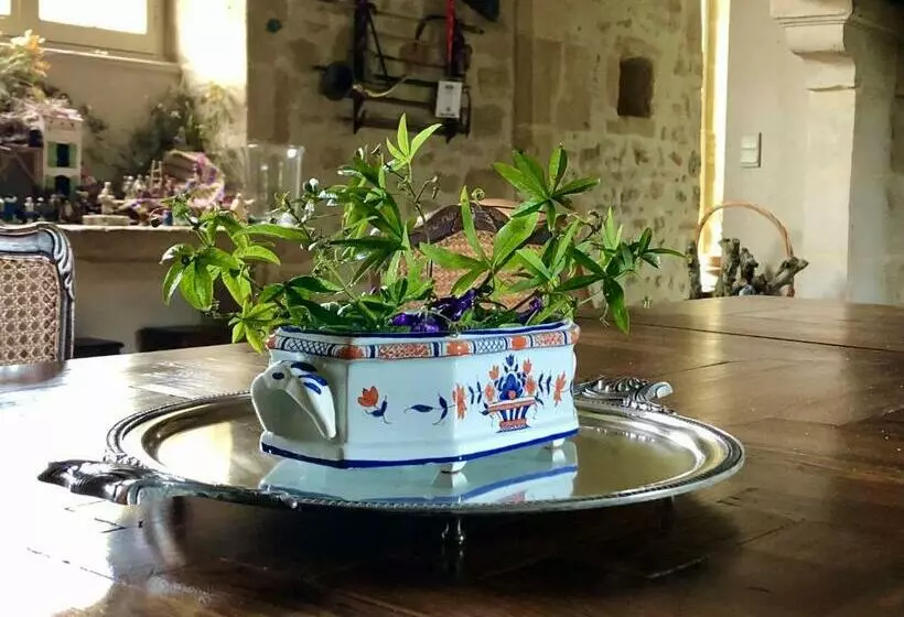 Aamiaismajoitus (B&B) Logis De La Touche