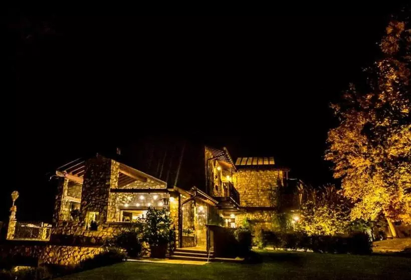 ホテル Agriturismo San Genesio