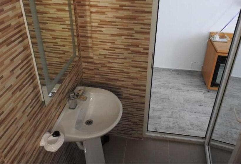 פנסיון Belvedere