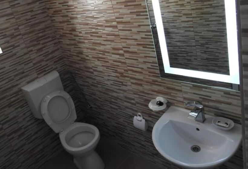 פנסיון Belvedere