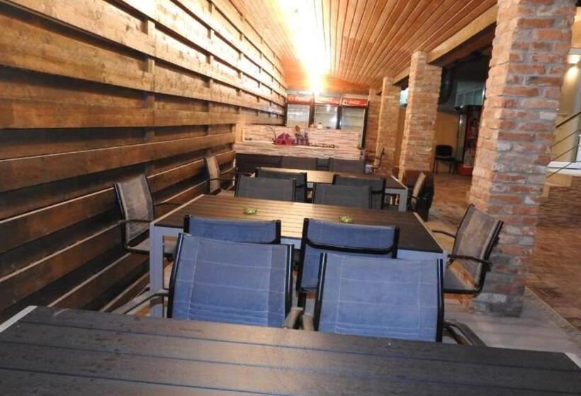 פנסיון Belvedere