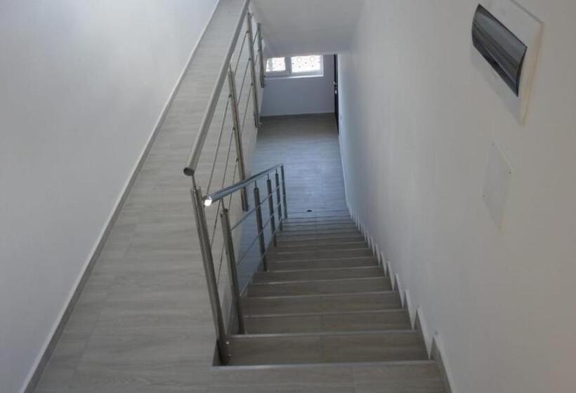 פנסיון Belvedere