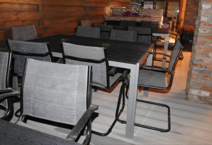 פנסיון Belvedere