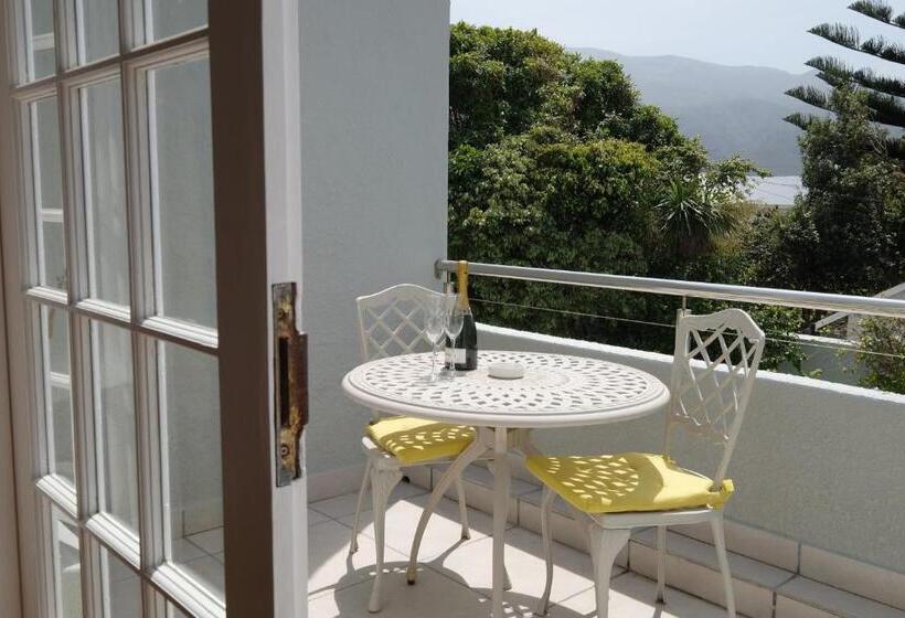 ベッドアンドブレックファースト 325onmain