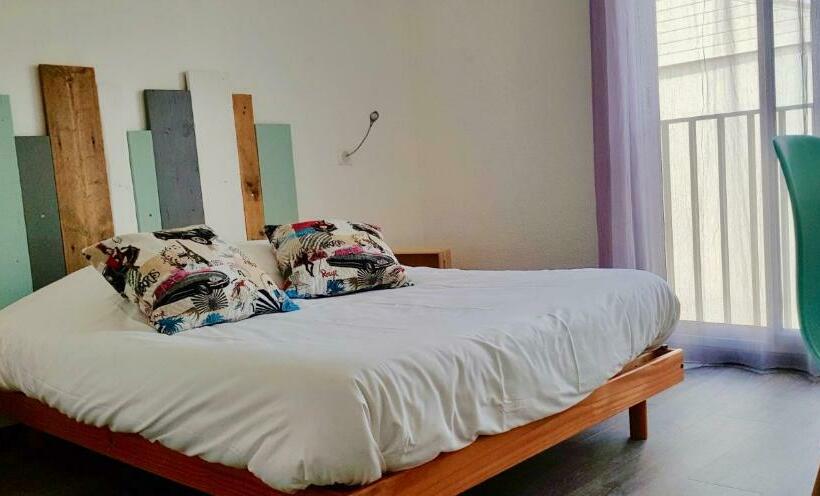 فندق Sunrise Beach