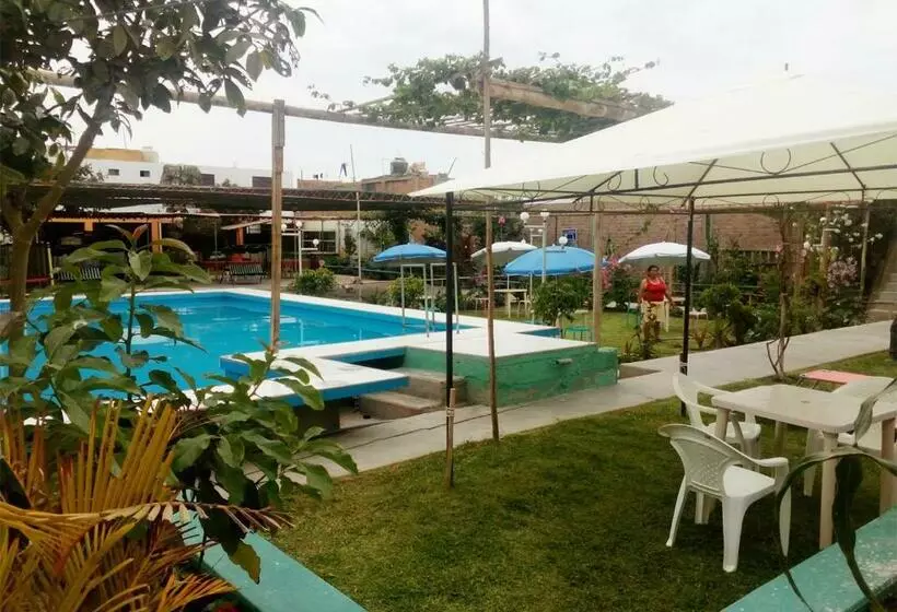 Pisco Hotel Corina