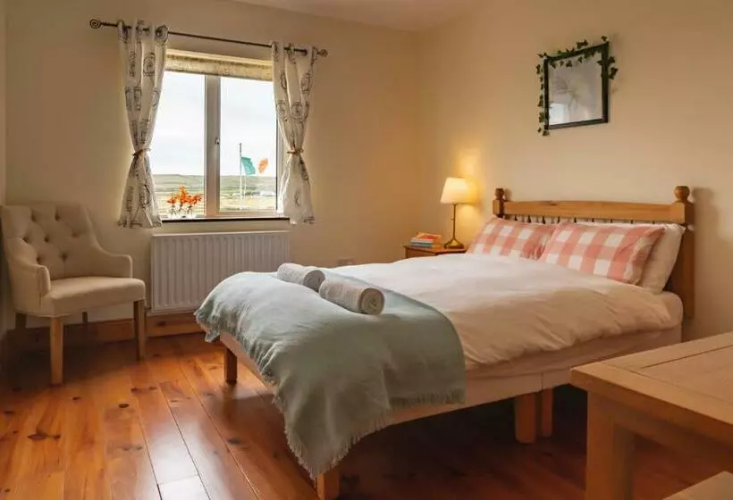 ベッドアンドブレックファースト Aran Walkers Lodge