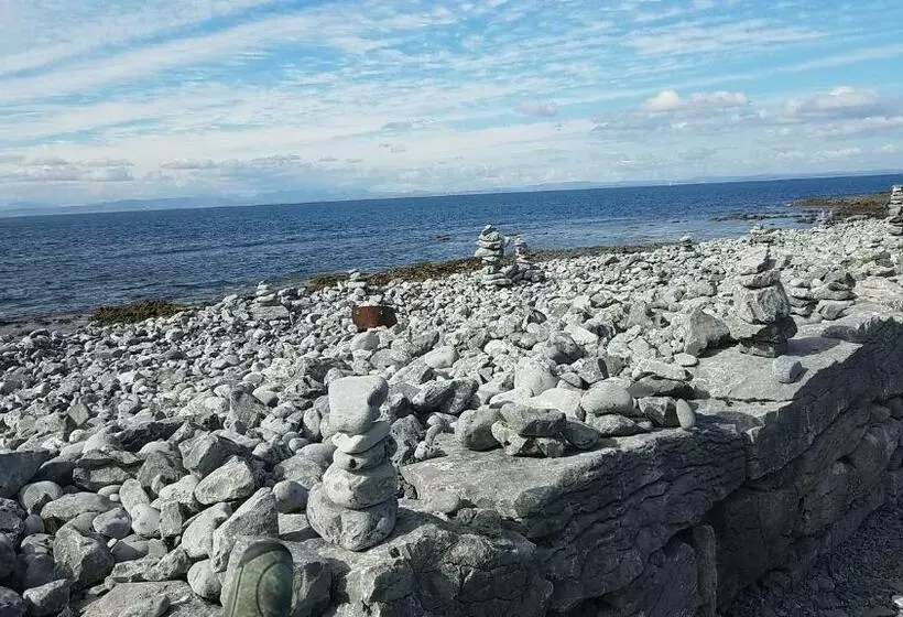 ベッドアンドブレックファースト Aran Walkers Lodge