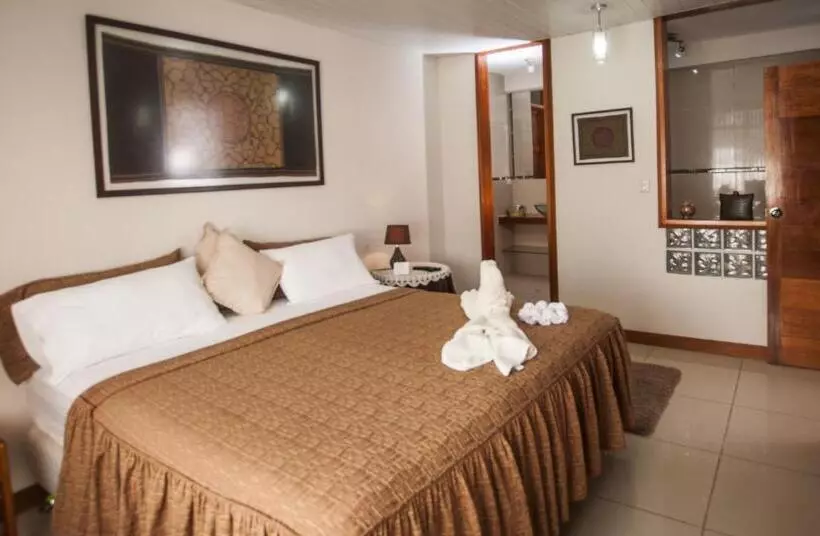 هتل Cabaña Quinta