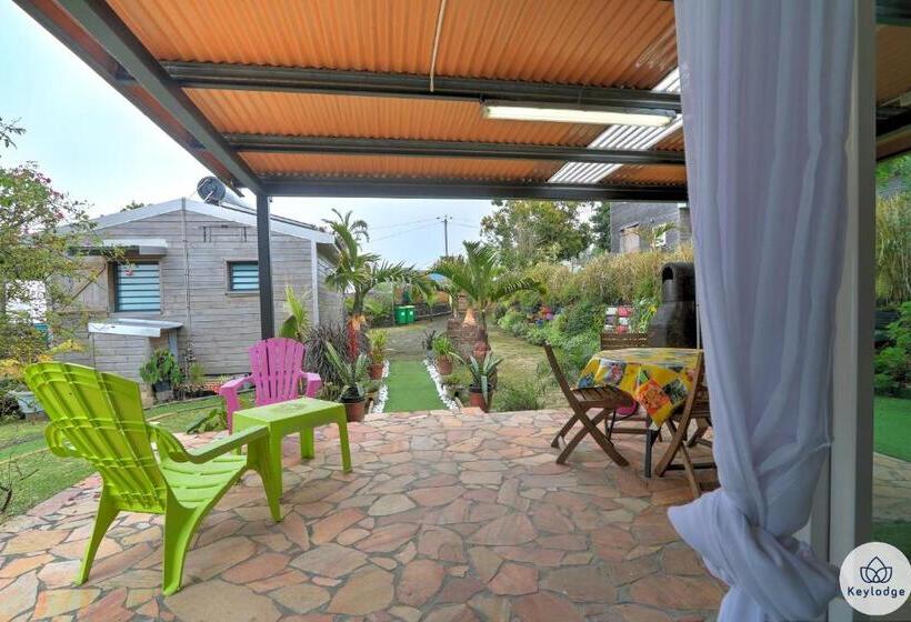 پانسیون Les Gites Le Bambou 3 étoiles Les Avirons