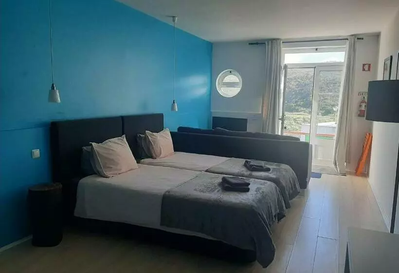 ペンション Quartos Do Seixe Azul