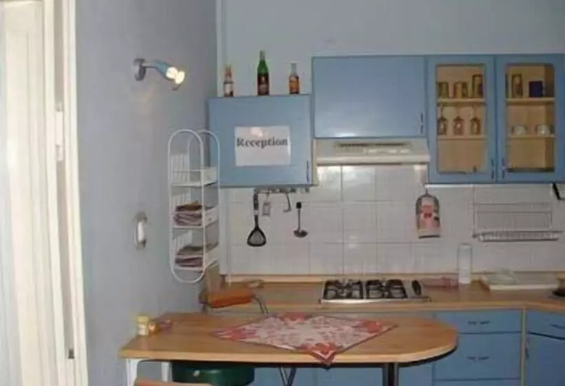 בית מלון כפרי Abc Guesthouse