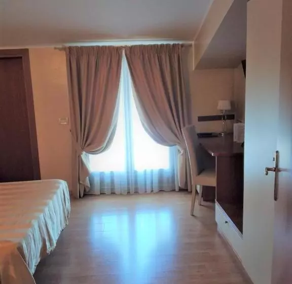 هتل Cristoforo Colombo