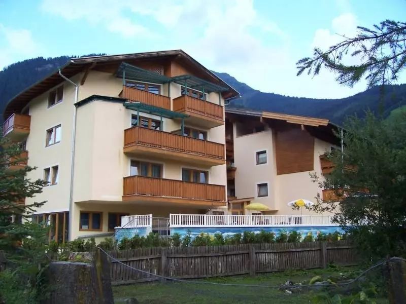 ホテル Ferienwelt Kristall