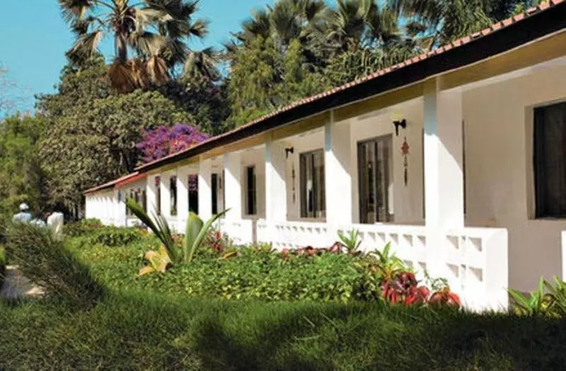 هتل Holiday Beach Club