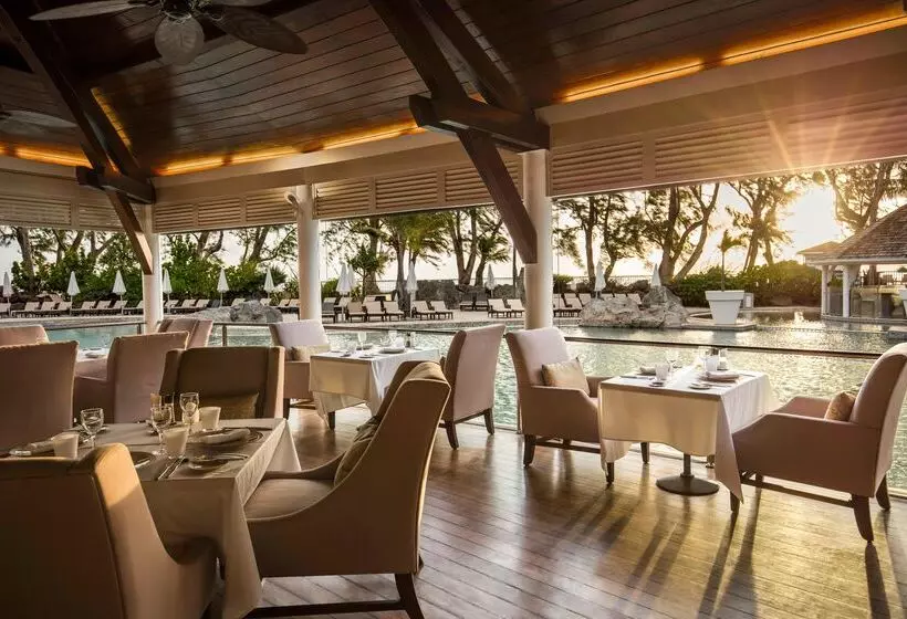 هتل Lux Saint Gilles Resort