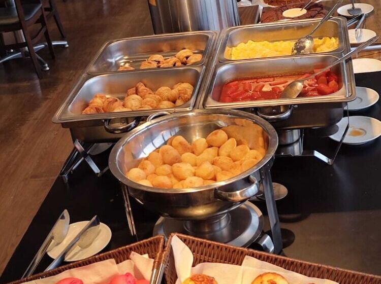 Summit Suítes Hotel Santos