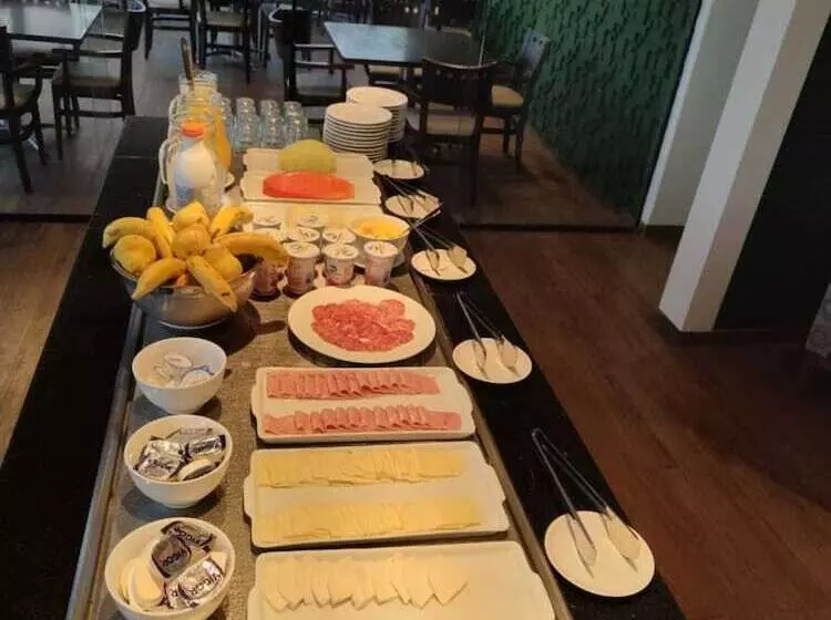 Summit Suítes Hotel Santos