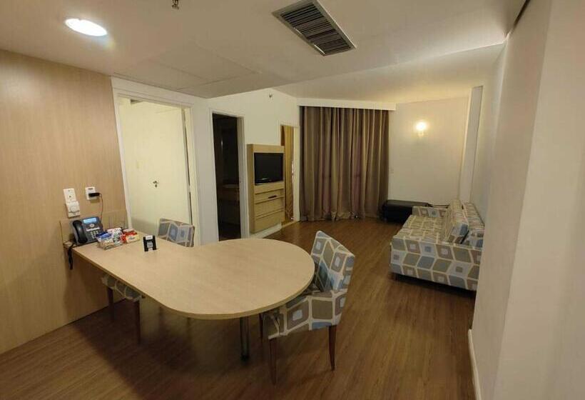 Summit Suítes Hotel Santos