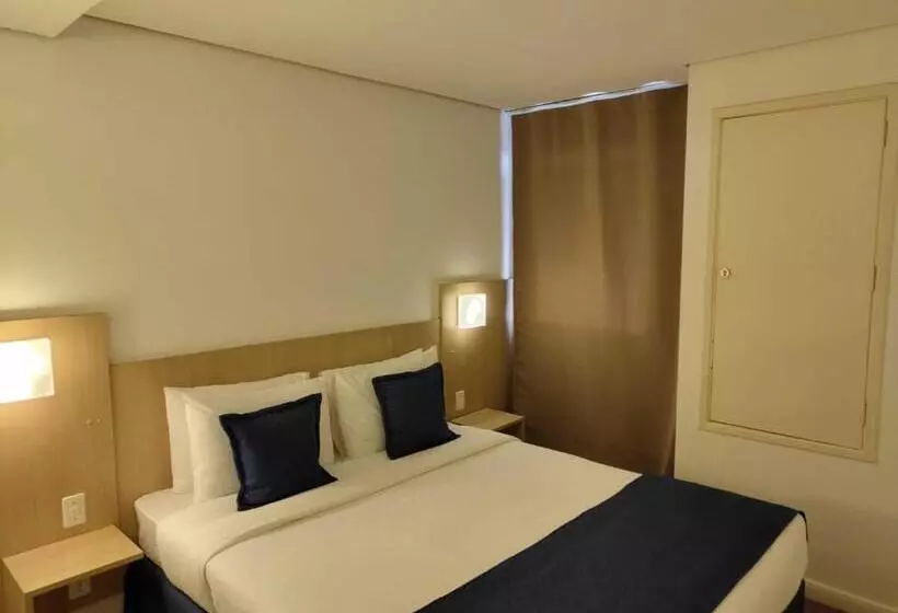 Summit Suítes Hotel Santos