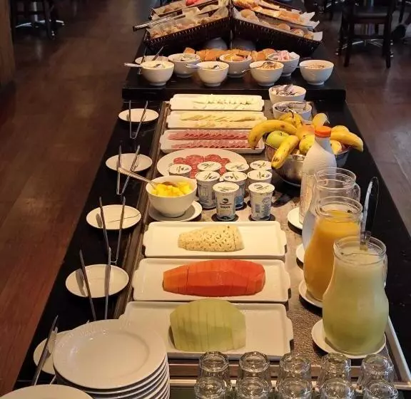 Summit Suítes Hotel Santos