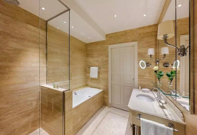 Palazzo Parigi Hotel & Grand Spa Lhw