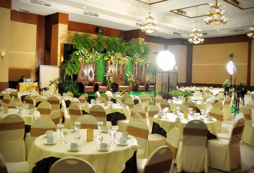 Szálloda Pandanaran