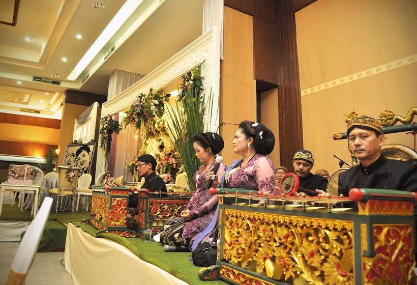 בית מלון כפרי Pandanaran