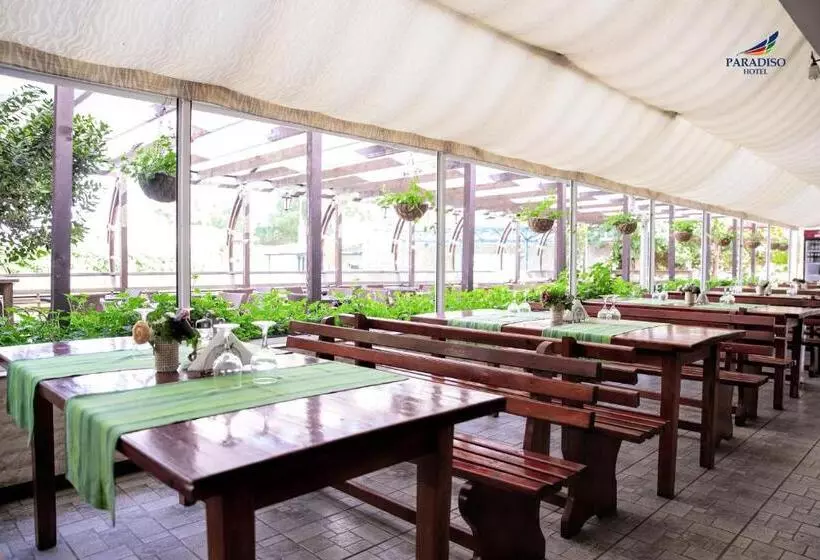 Hotell Paradiso